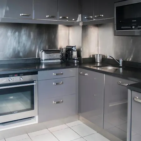 Beautiful Flat Near Parc Monceau Daire *